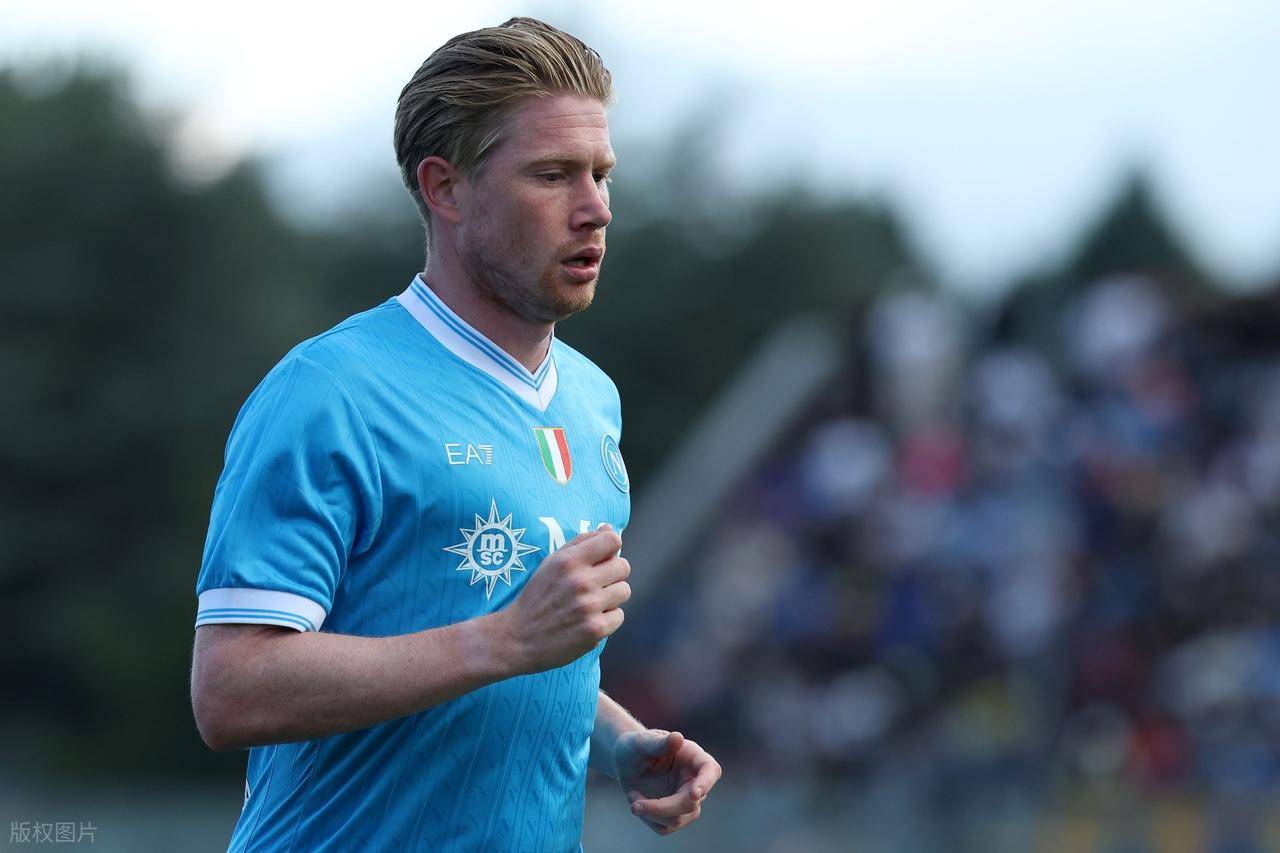 记者：拜仁、曼联有意巴莱巴，球员更希望留英超加盟红魔