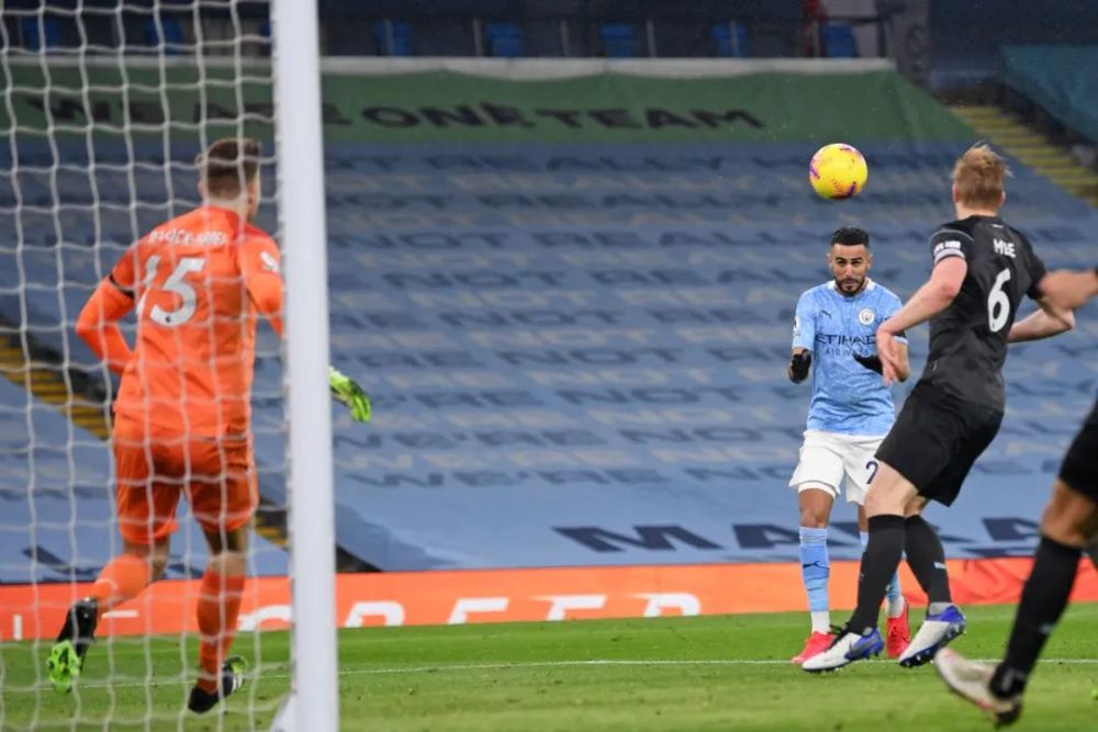 张琳芃：中超夺冠已成为过去，全力以赴打好明天的亚冠比赛