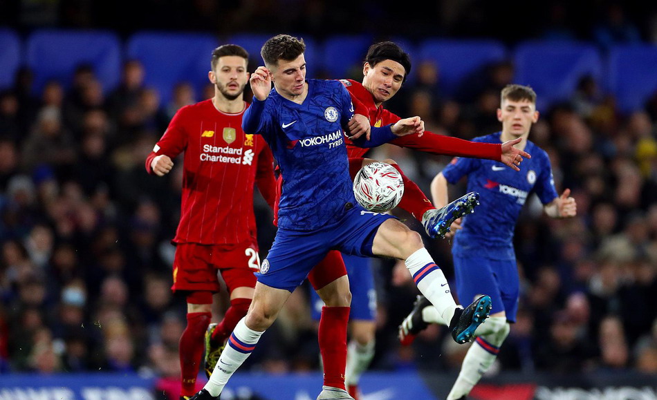 杨瀚森下半场防守端和篮板球卡位意识都有提升 期待更好表现！