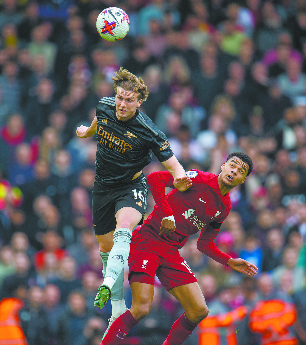 德天空：多特将在今天与二门亚历山大-迈尔续约至2027年