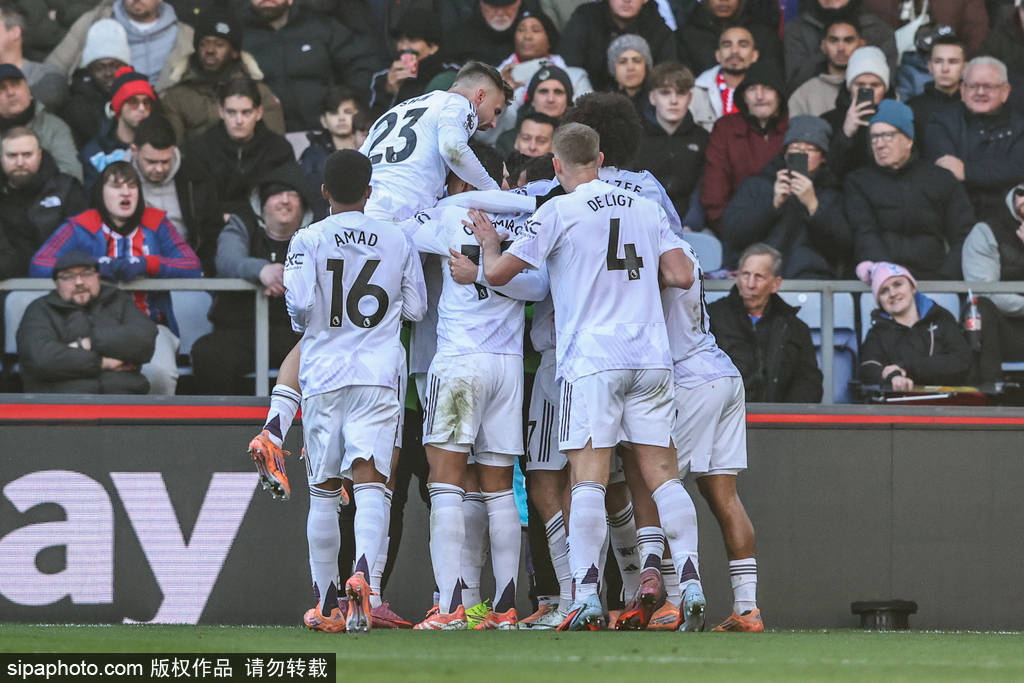 马内：从没见过像菲尔米诺那般无私谦逊的人，他对我影响很深