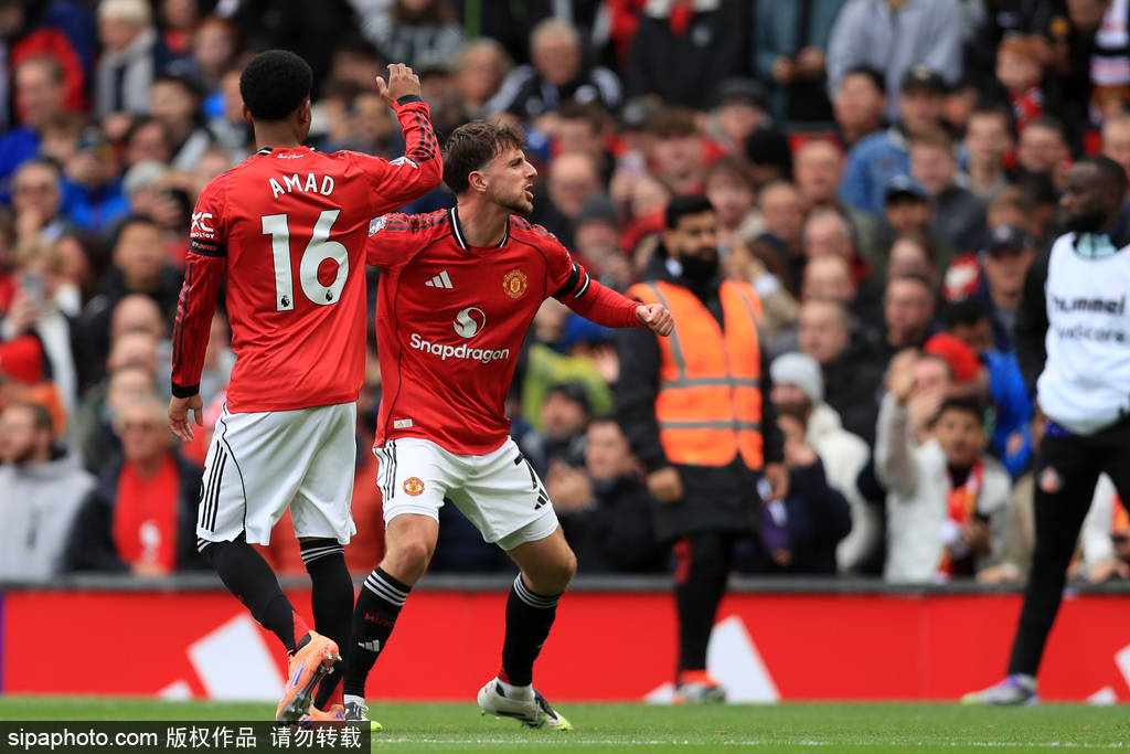 罗林斯24+7成雄鹿主攻手，个人连续三场得分20+